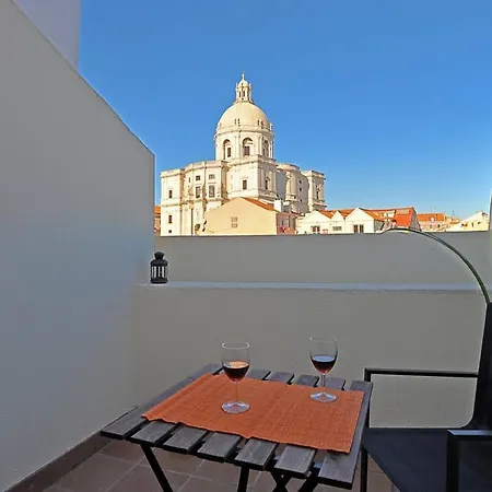 Apartment Alfama 2 - Attic With View Lisbon