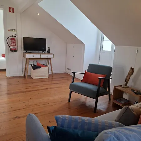 Alfama 2 - Attic With View Apartmán Lisboa