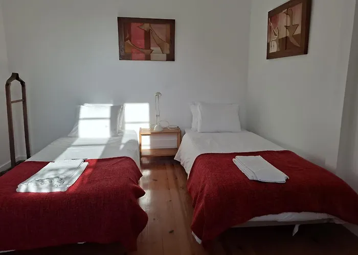 Alfama 2 - Attic With View *